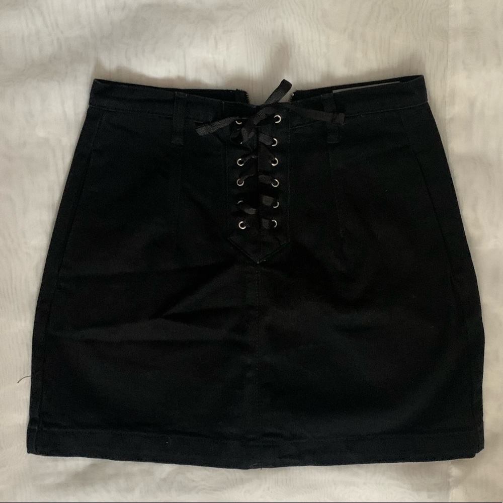 Black Jean Skirt w Ribbon Tie - perfect condition